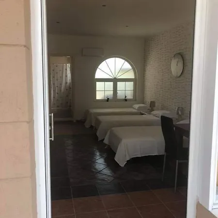 River's Paradeísion