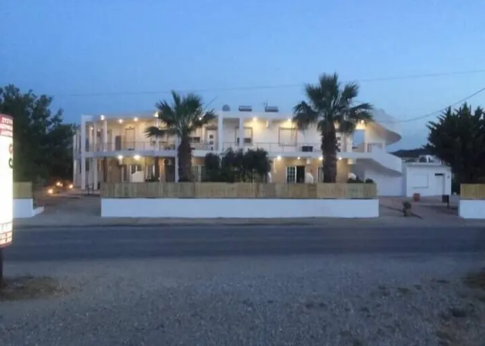 River's Aparthotel 3*