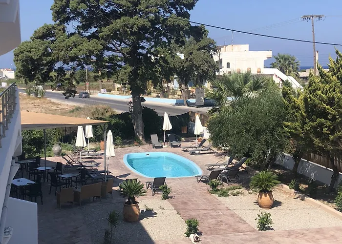 River's Aparthotel 3*