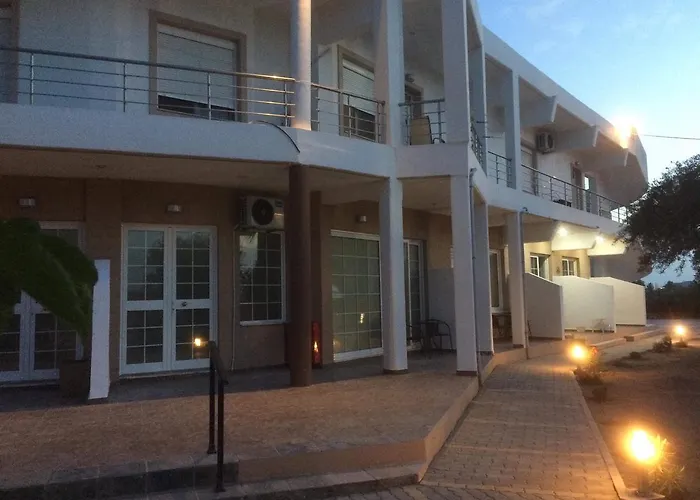 River's Aparthotel 3*