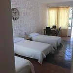 River's Appart hôtel Paradeísion