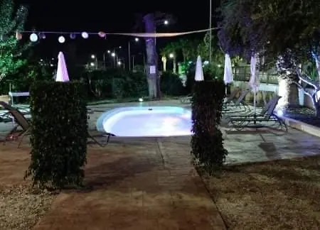 Aparthotel River's
