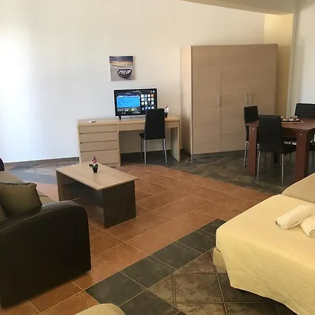 Aparthotel River's